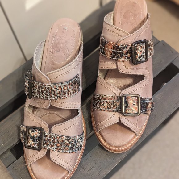 Sandals Heels Block By Freebird In Tan, Size: 7